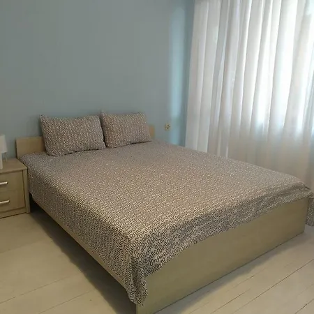 Mikra Carevo